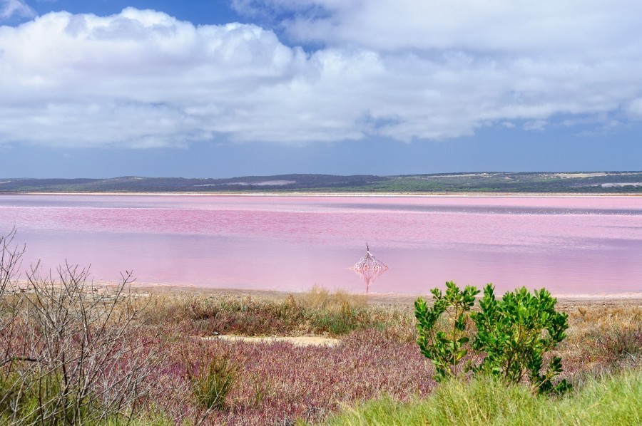 Où se trouve le Lac Rose ?